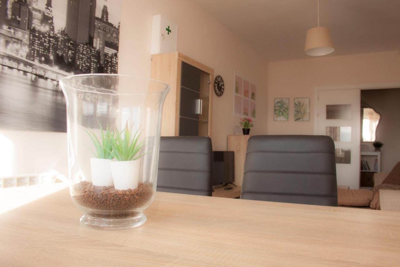 Apartamento Nuevo Con Encanto Ла Гуардия Екстериор снимка
