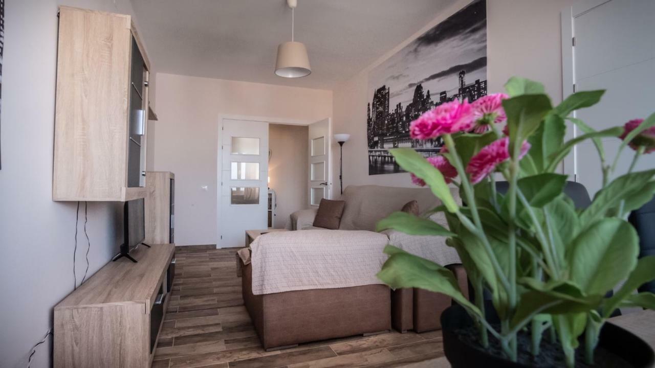 Apartamento Nuevo Con Encanto Ла Гуардия Екстериор снимка