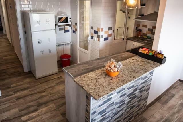 Apartamento Nuevo Con Encanto Ла Гуардия Екстериор снимка
